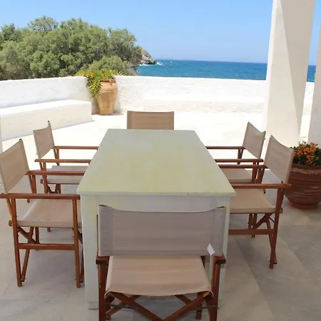 Villa Akrotiri *