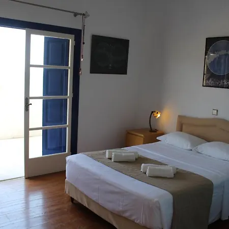 Villa Akrotiri Engares