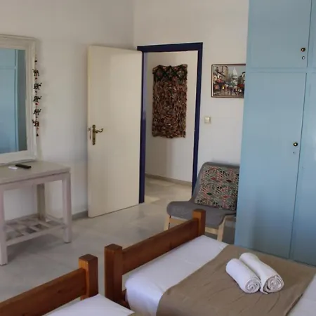 Villa Akrotiri Engaraí