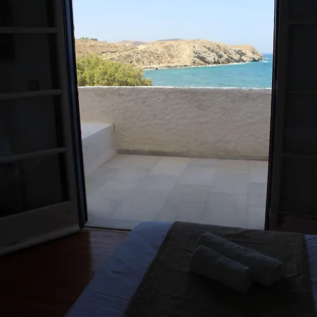 Villa Akrotiri *