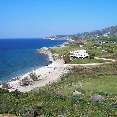 Akrotiri Villa Engares