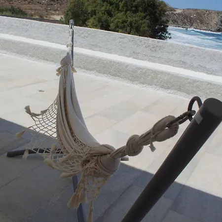 Akrotiri *