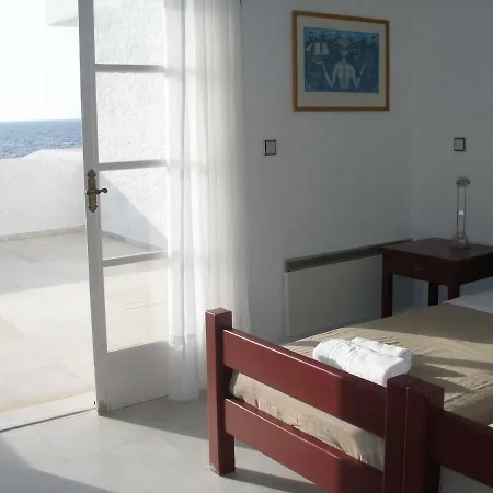 Villa Akrotiri Engaraí