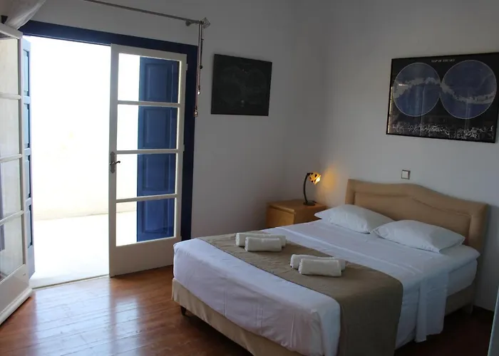 Villa Akrotiri Engaraí